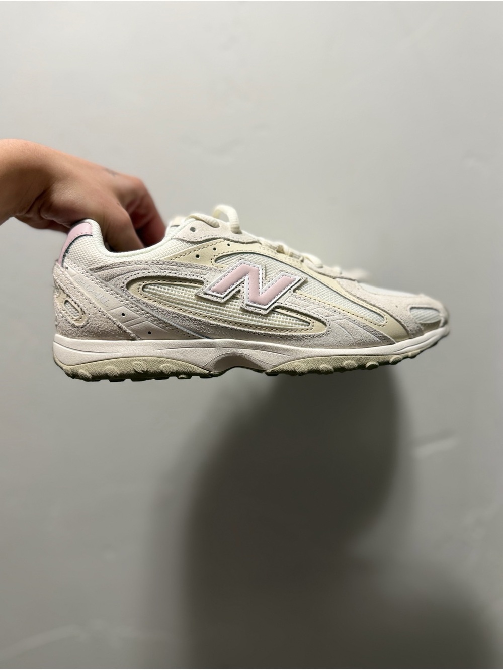 New Balance 204L